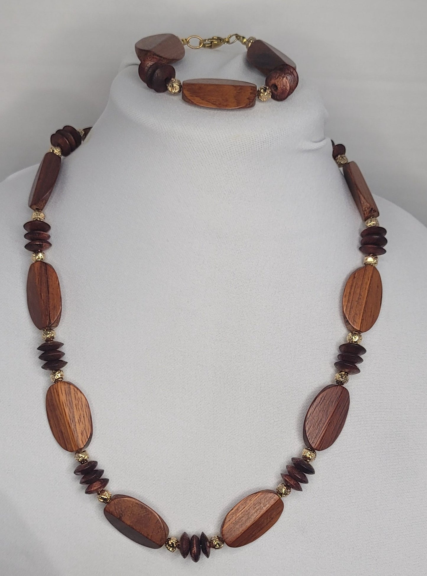 High Quality Wood Bead Necklace with gold plated lava stone accent spacers